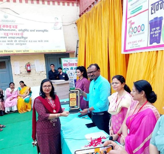 &quot;Navdevi Samman&quot; program held in Municipal Corporation premises/नगर निगम परिसर में &quot;नवदेवी सम्मान&quot; समारोह कार्यक्रम का आयोजन