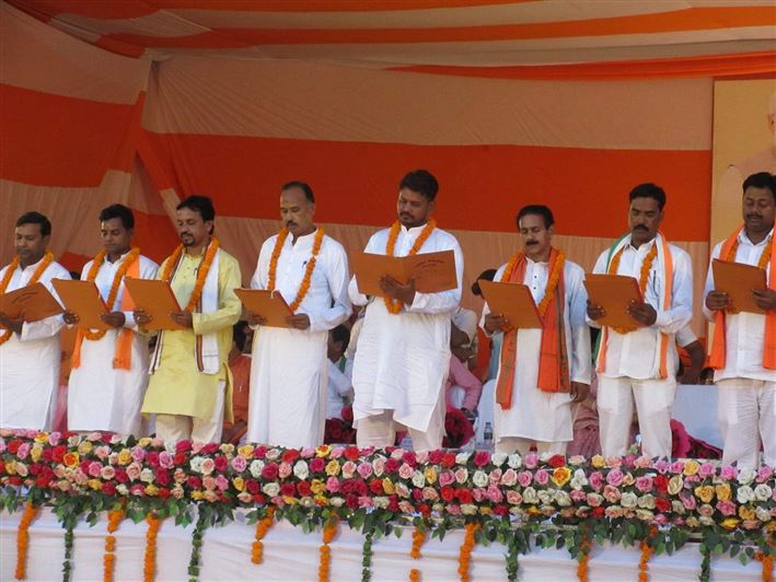 Swearing-in ceremony of the newly-elected Mayor of Municipal Corporation Shahjahanpur, Smt. Archana Verma and all the newly-elected Parshads of the Municipal Corporation./नगर निगम शाहजहाँपुर की नव-निर्वाचित मा0 महापौर श्रीमती अर्चना वर्मा जी एवं नगर निगम के नव-निर्वाचित समस्त मा0 पार्षदों का शपथ ग्रहण समारोह।